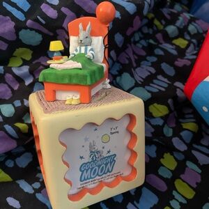 2014 Precious Moments Goodnight Moon Photo Cube Bank